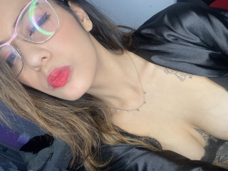 Jade Handal Pictures and Videos & similar of @1004312603 manyvids ...