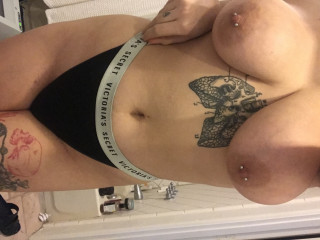 LilithDeKay's Profile - Porn vids, Pics & More | ManyVids