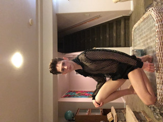 Rileyfinchxxx's Profile - Porn vids, Pics & More | ManyVids