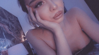 luanalux's Profile - Porn vids, Pics & More | ManyVids