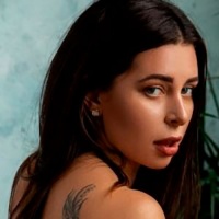 Ally Breelsen's Profile - Vids, Pics & More | ManyVids - ManyVids
