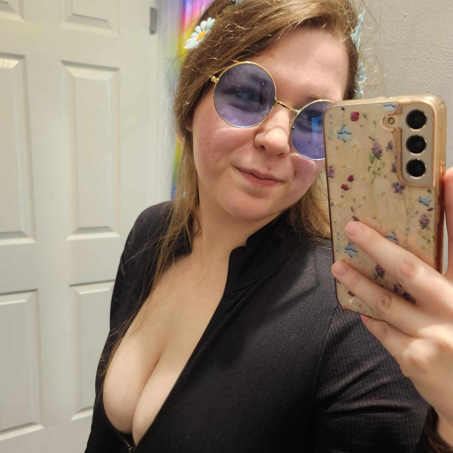 AmberHotwifes Profile - Porn vids, Pics & More | ManyVids