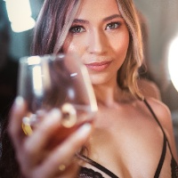 Anah_10's Profile - Porn vids, Pics & More | ManyVids