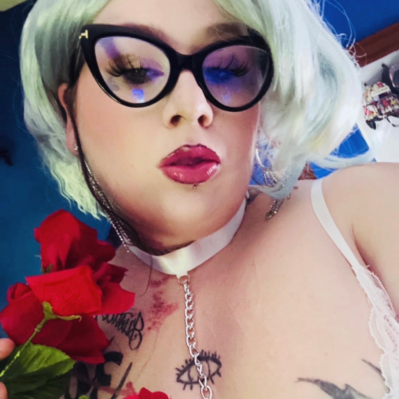 Brittanythingozs Profile - Porn vids, Pics & More | ManyVids - ManyVids