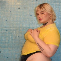 Ellie_Sweet's Profile - Porn vids, Pics & More | ManyVids