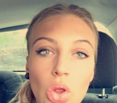 Hottest vids from your favorite content creators | ManyVids