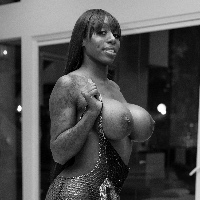 MystiqueXXX Pictures and Videos & similar of @1002909399 manyvids ...
