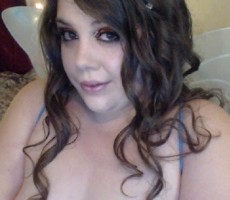 Sophi Sirine's Profile - Porn vids, Pics & More | ManyVids
