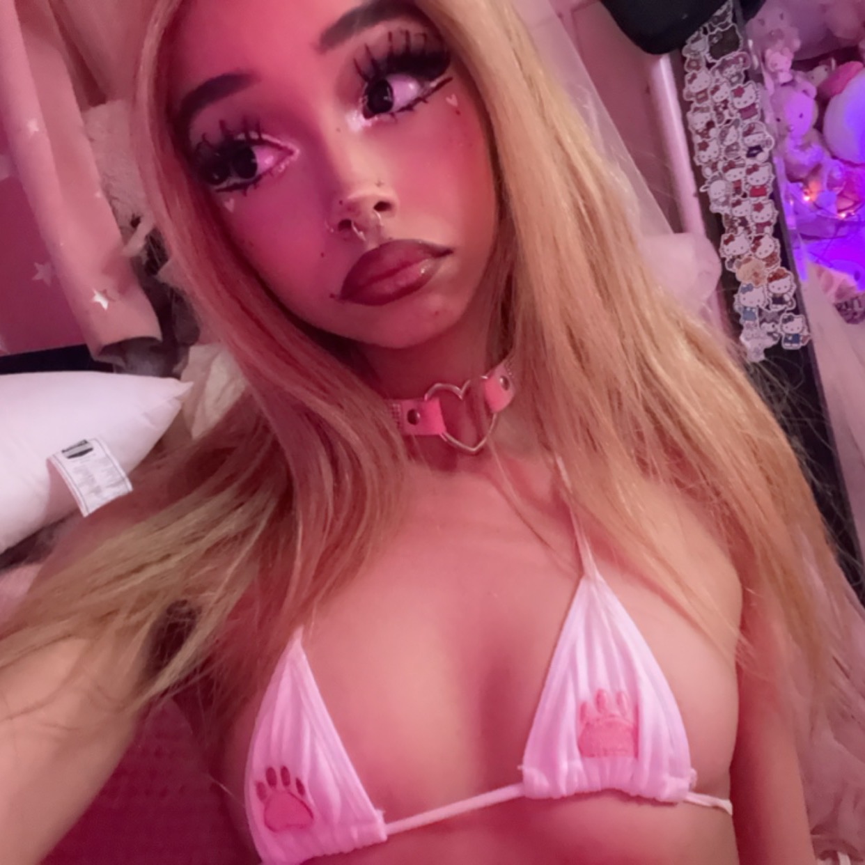 zoweybunny in answer #2402276