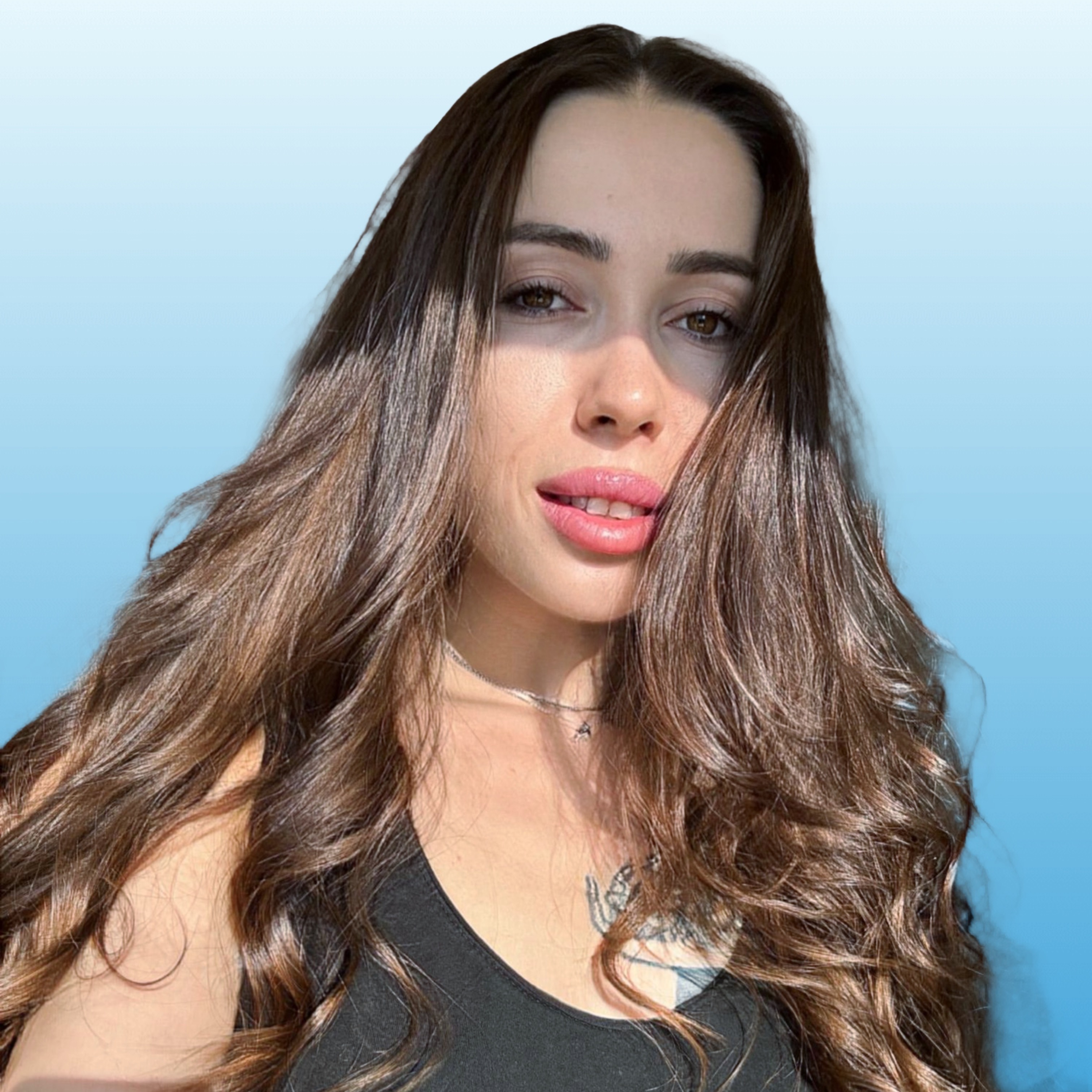 Pee Player Ariel's Profile - Vids, Pics & More | ManyVids - ManyVids