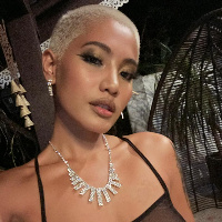 Emma Rouge's Profile - Porn vids, Pics & More | ManyVids
