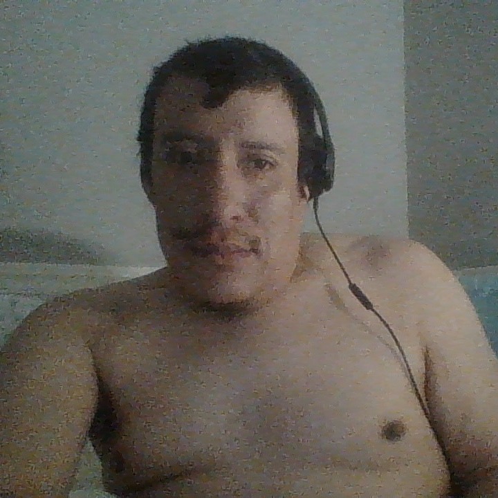 hornyfatguylovesfeet