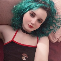 sweetpetites's Profile - Porn vids, Pics & More | ManyVids