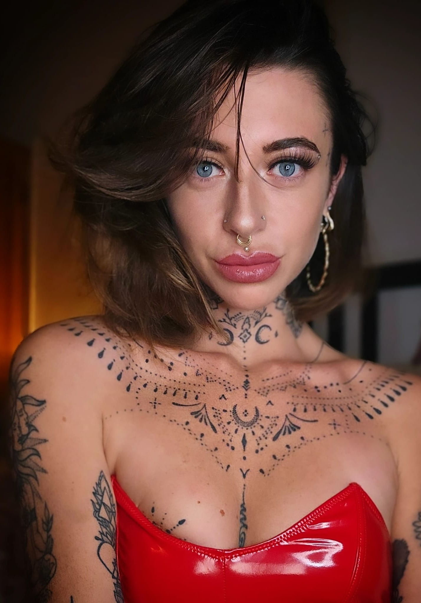 spicysauroras Profile - Vids, Pics & More ManyVids - ManyVids.