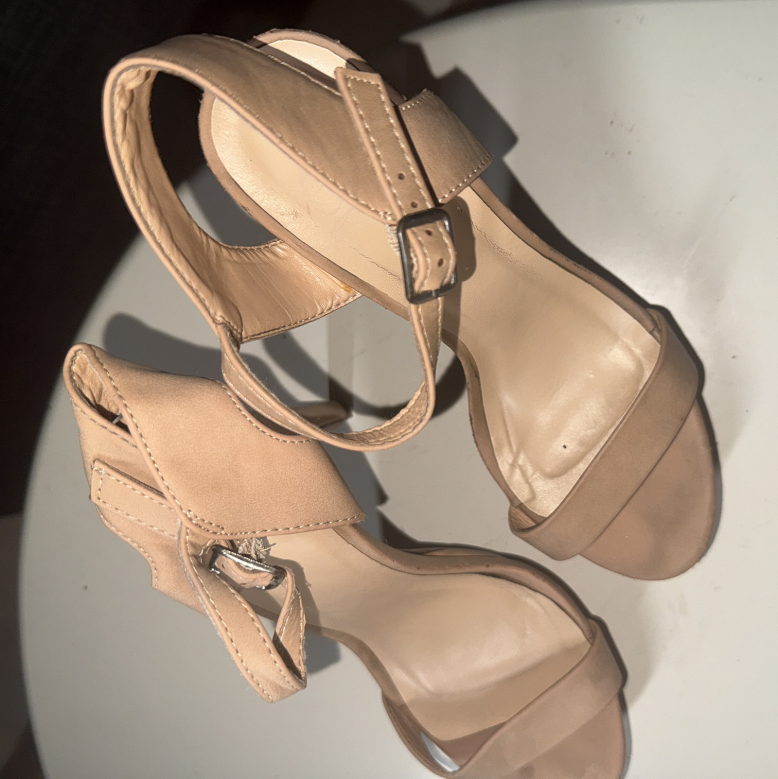 Tan Heels WORN MANY TIMES In Iconic Scenes