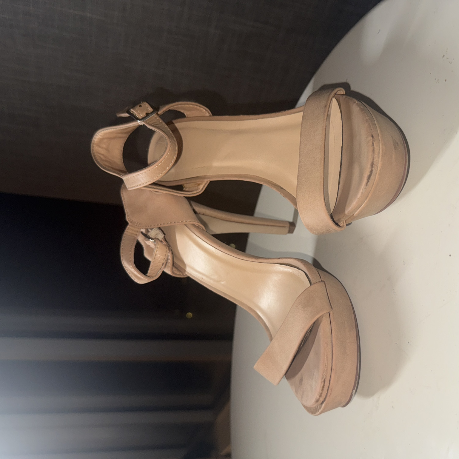 Tan Heels WORN MANY TIMES In Iconic Scenes