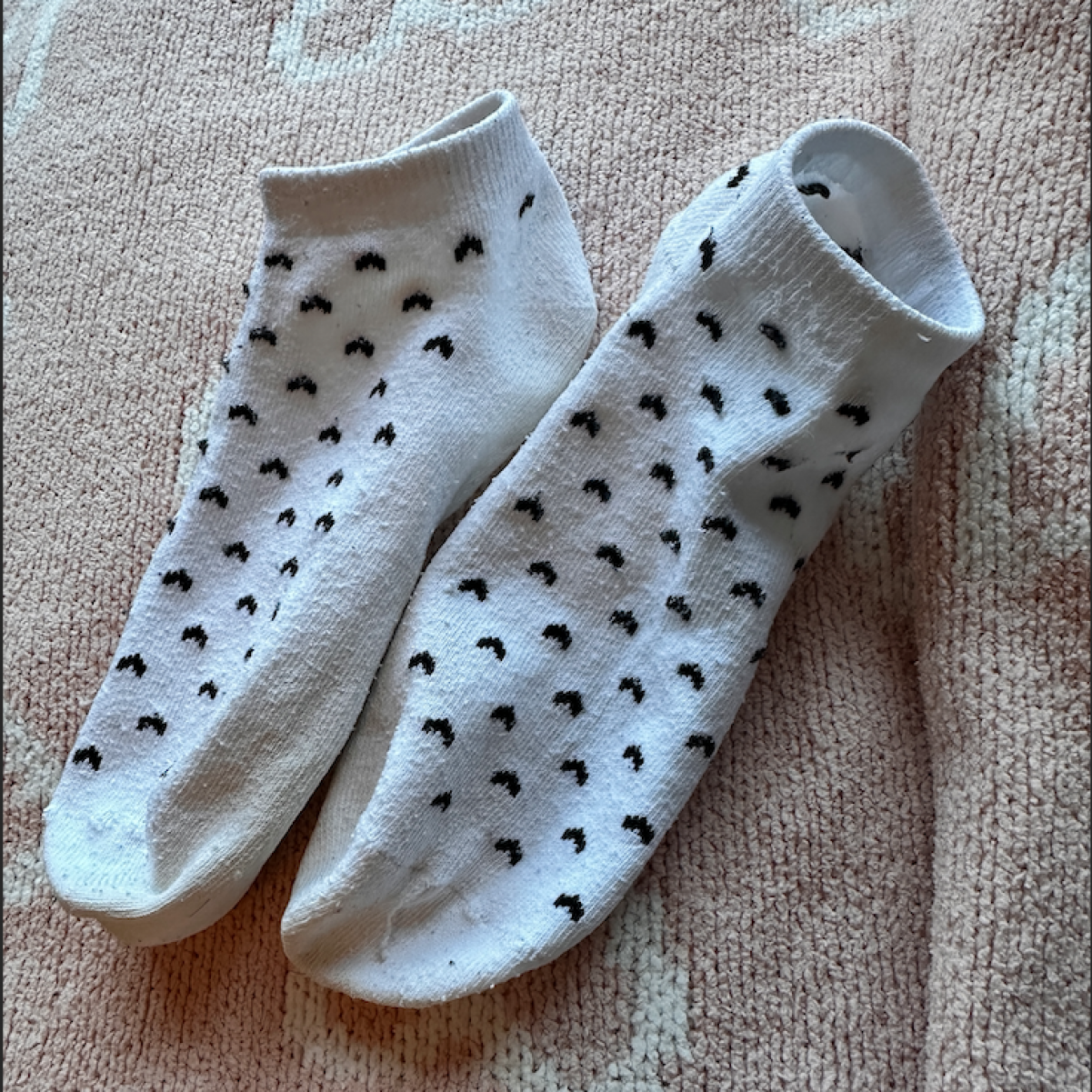 A pair of my size 3 socks