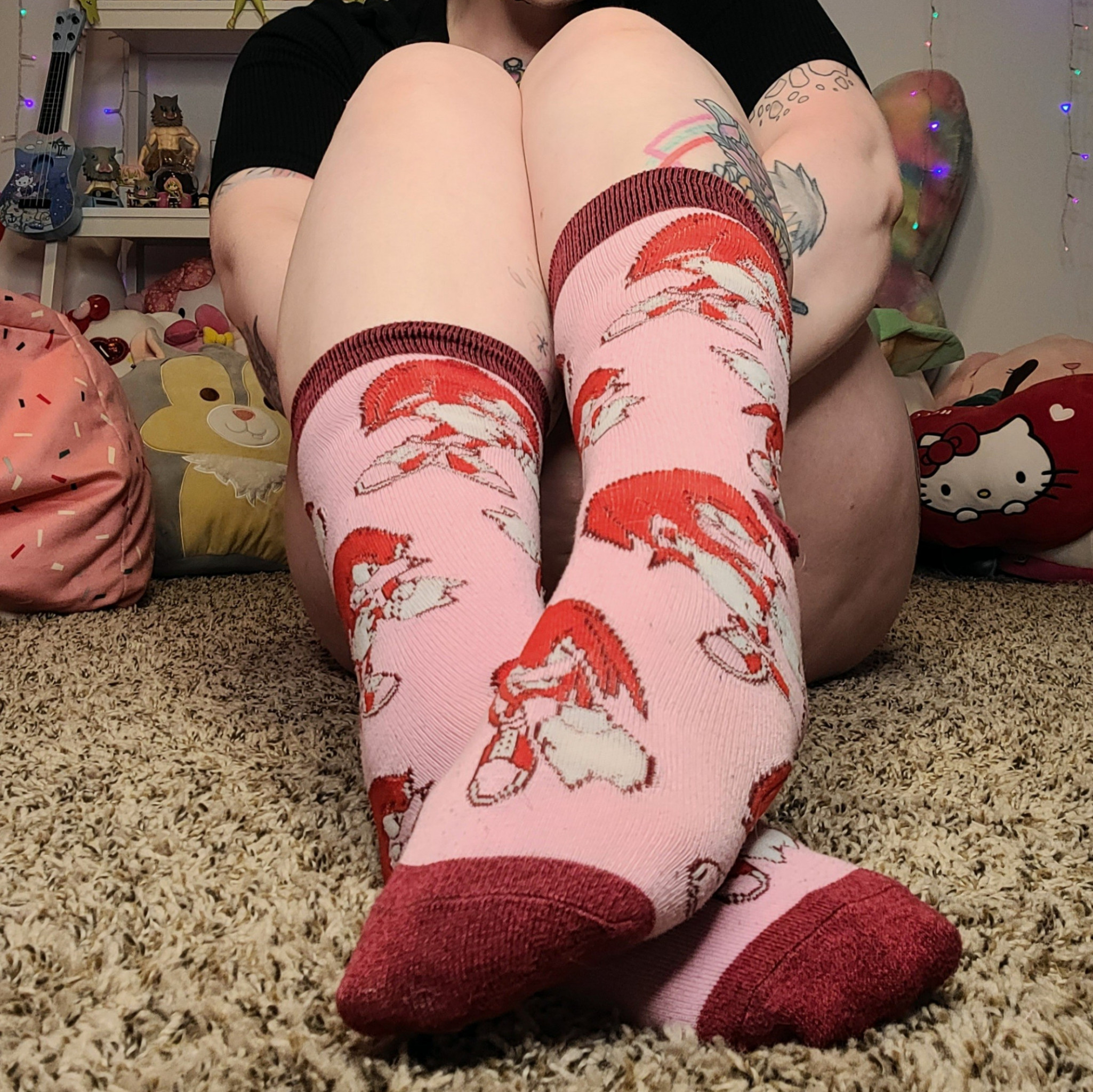 Used worn Sonic red knuckles socks