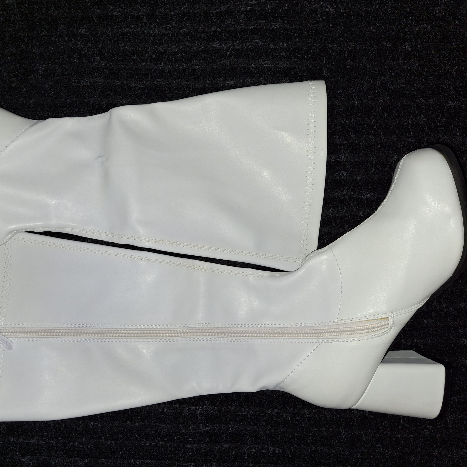 Ellie  3 Gogo Boots White Zipper