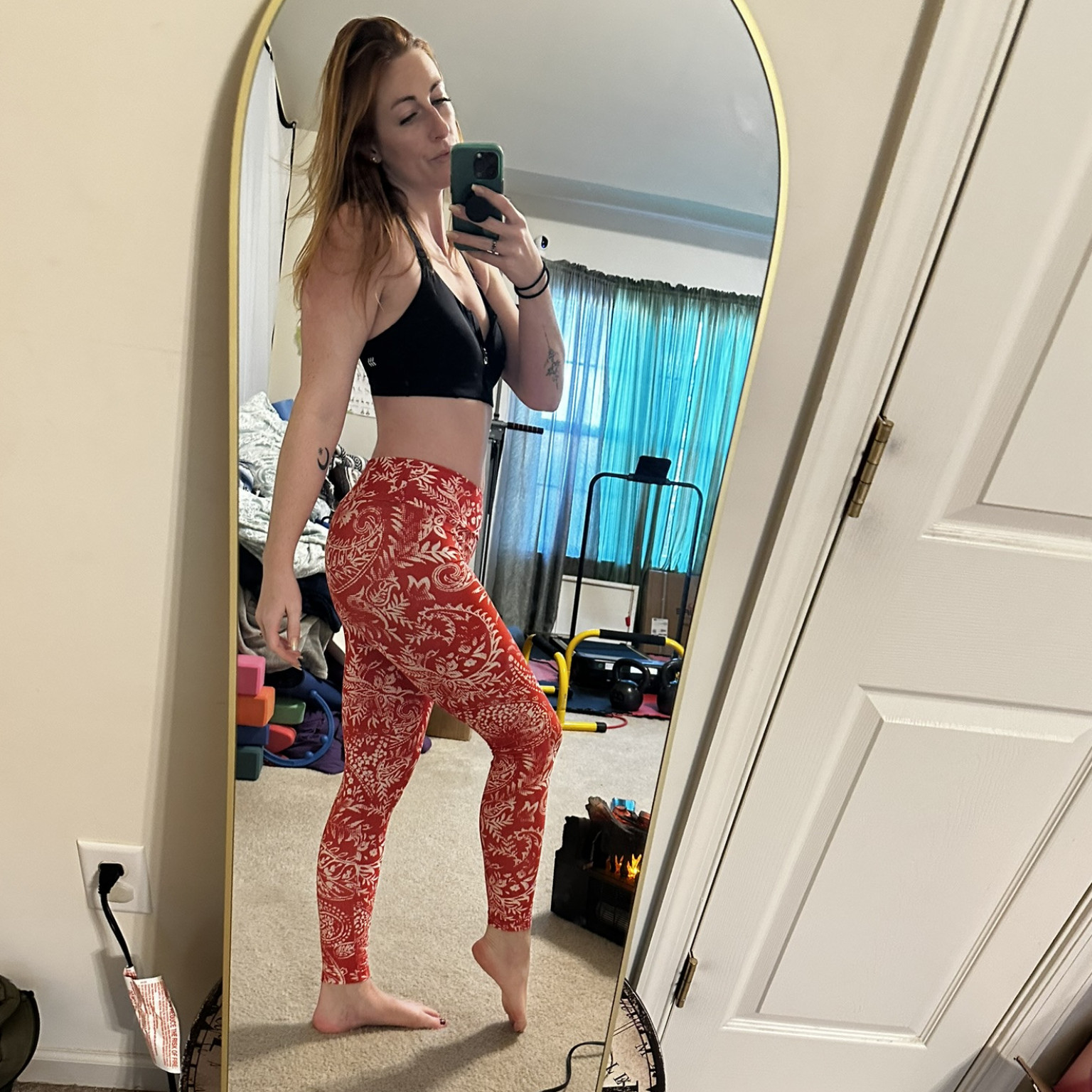 Cute flore worn leggings
