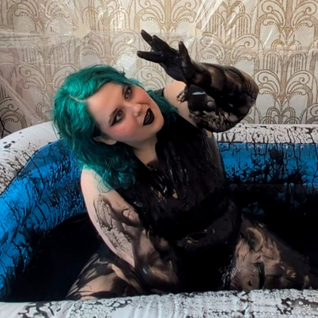 SFW BBW plays in black gunge
