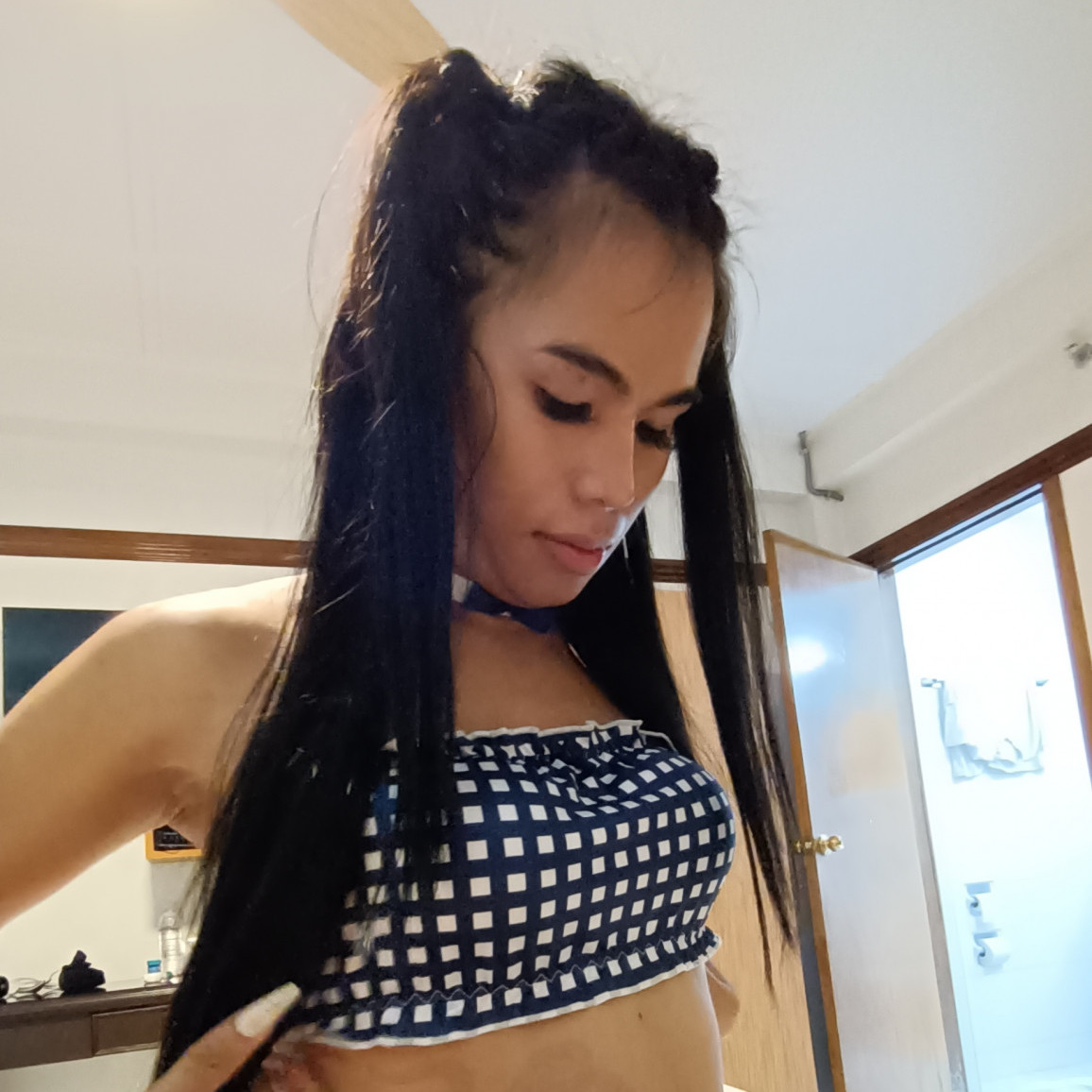 Trans Maid Jane undressing and pleying with herself