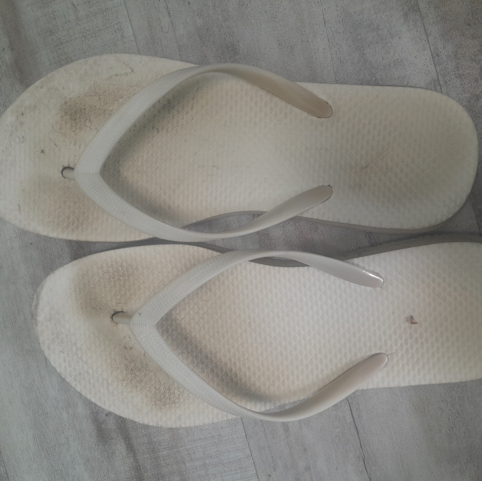 Worn out southern girl Flip Flops