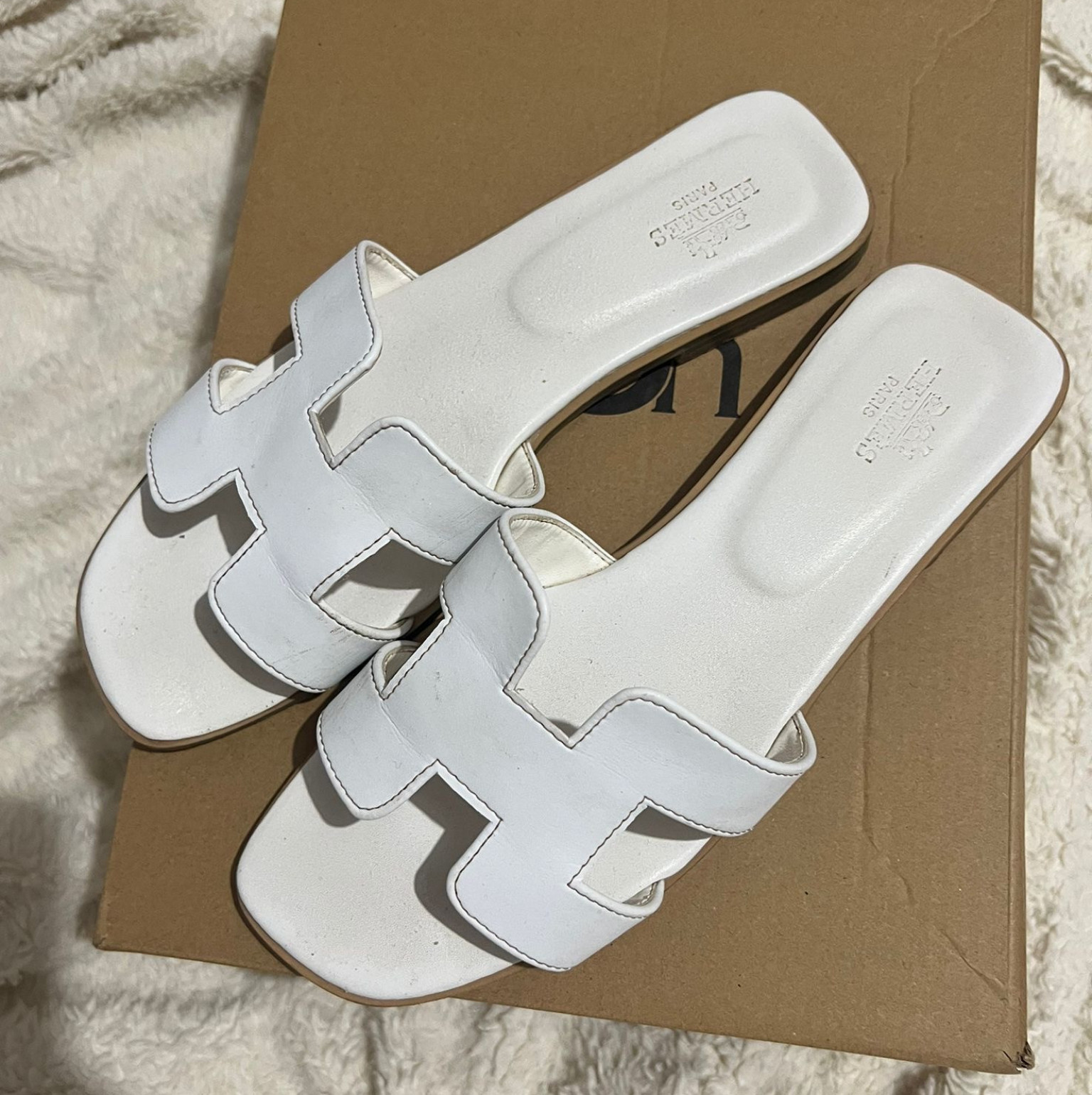 Hermes Oran flat sandals white