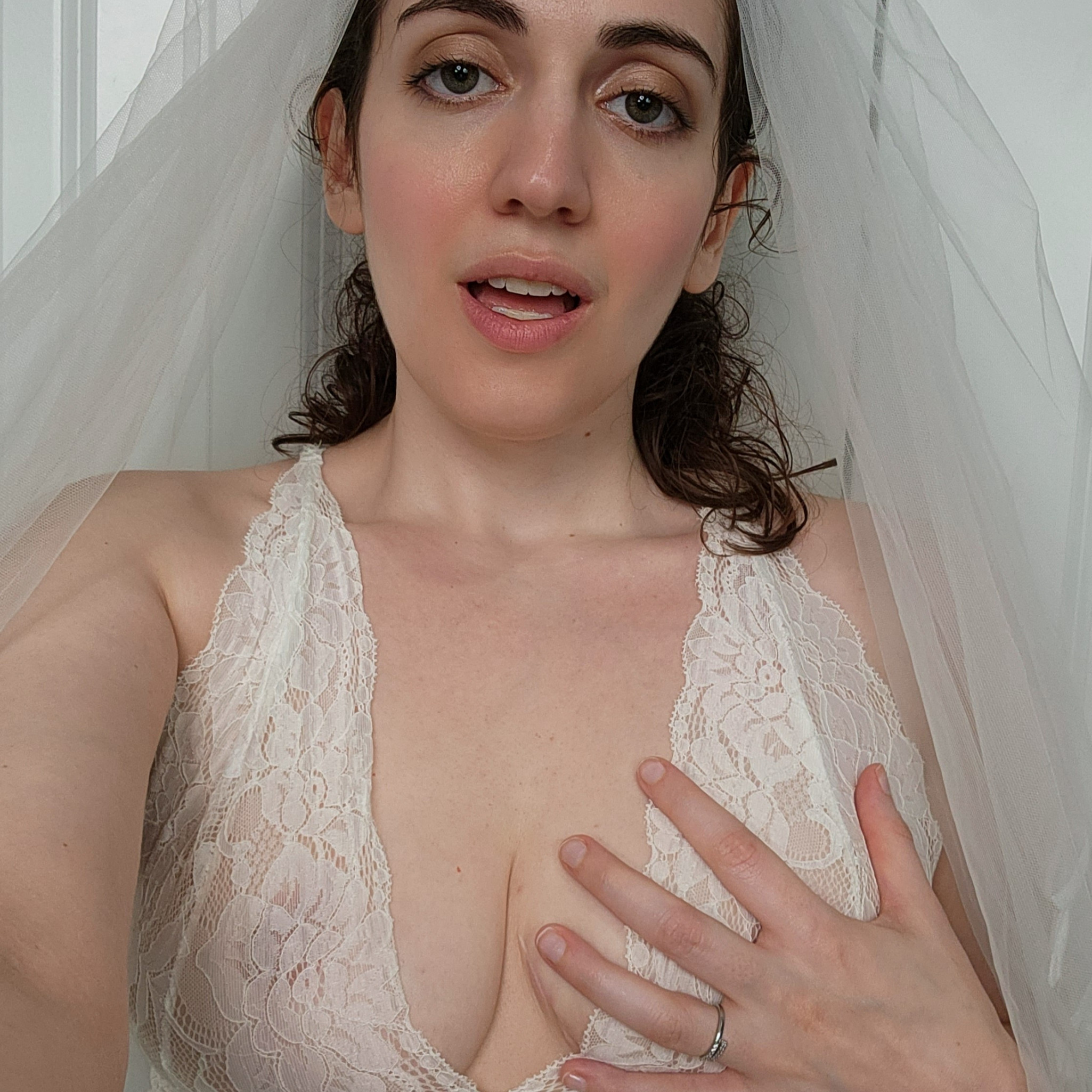 Bride Selfies 30 Pics
