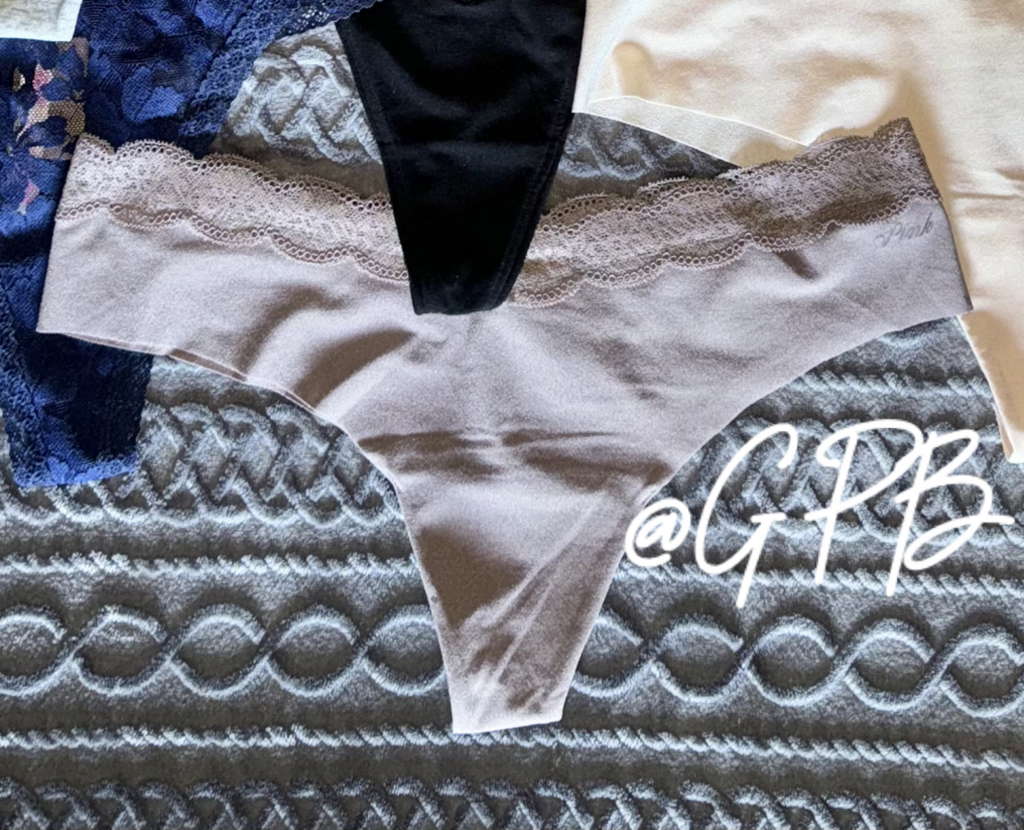 Mocha VS Panties