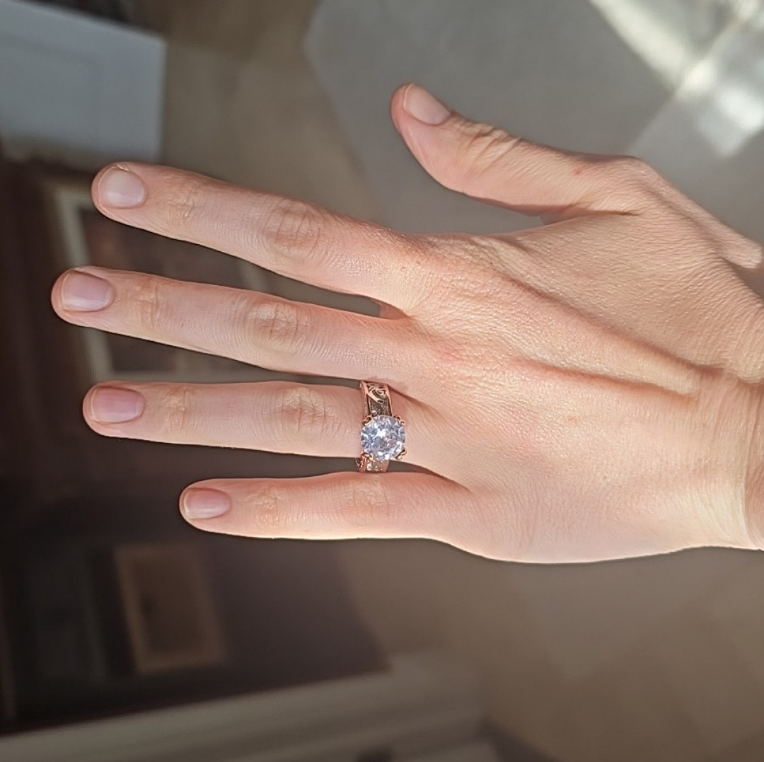 Sz8 round brilliant CZ diamond silver with rose gold layer