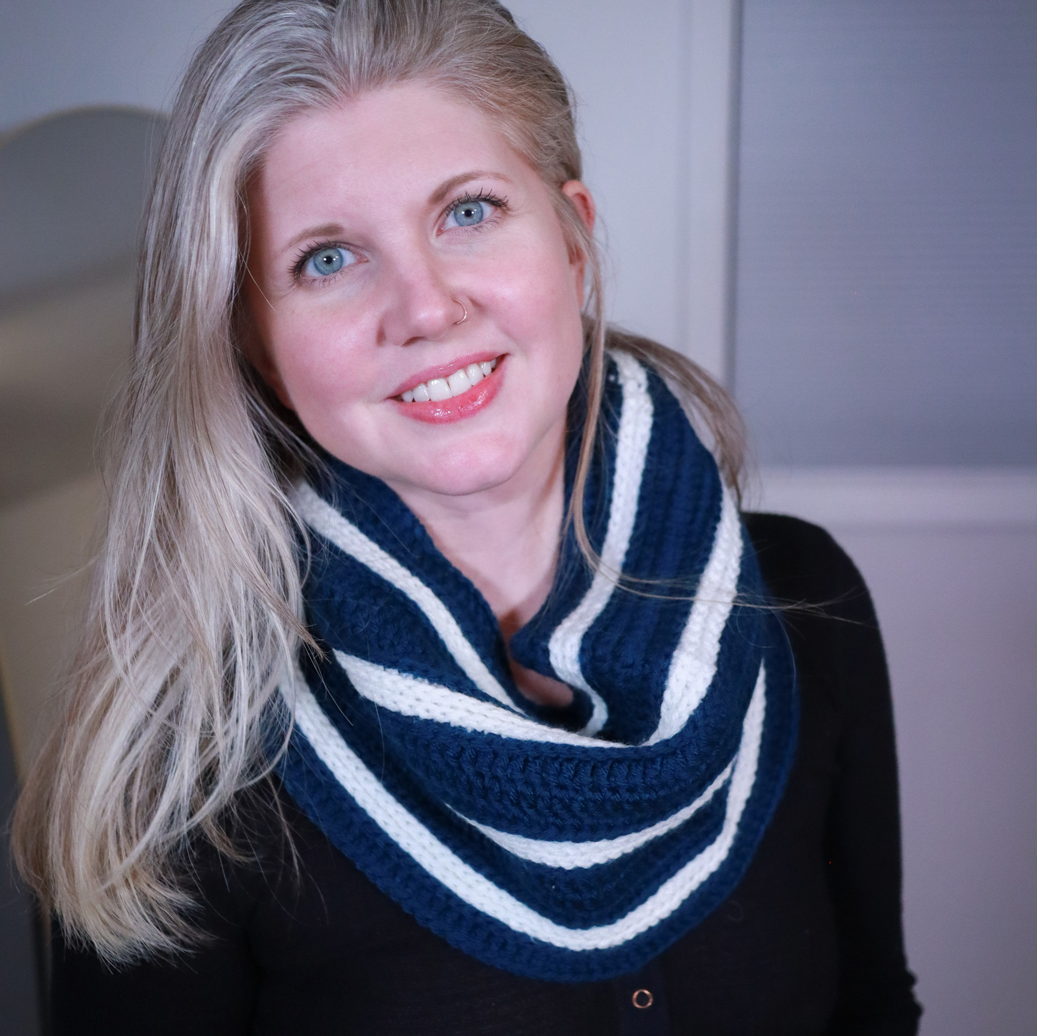 Royal Blue and White Crocheted Cowl