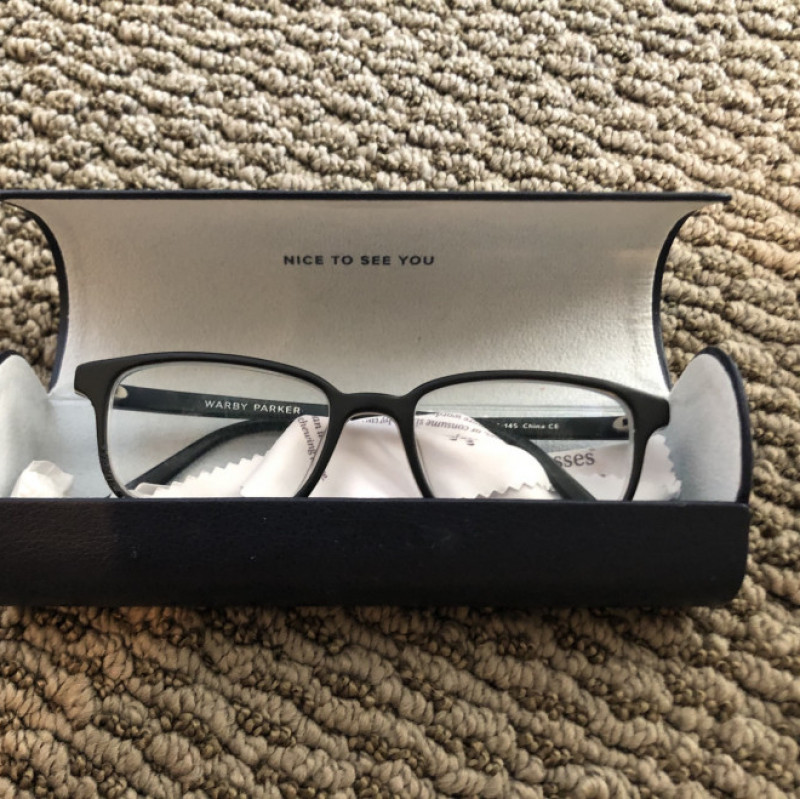 MV Store Buy items from your favorite girls.