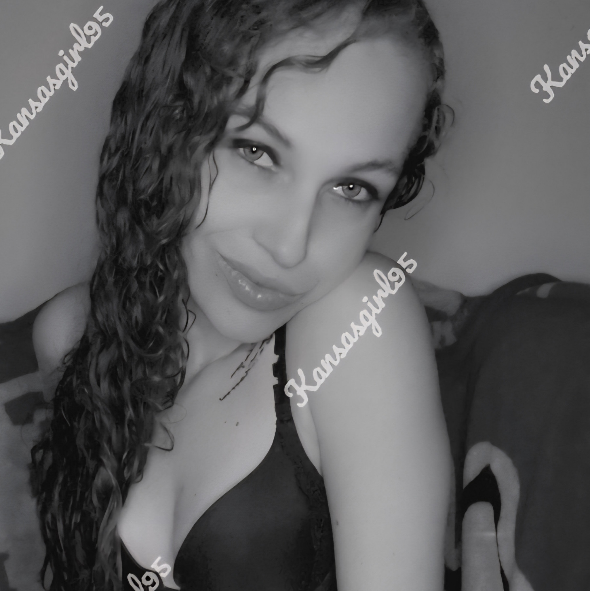 Petite MILF Indoor Tease Set Vol 4