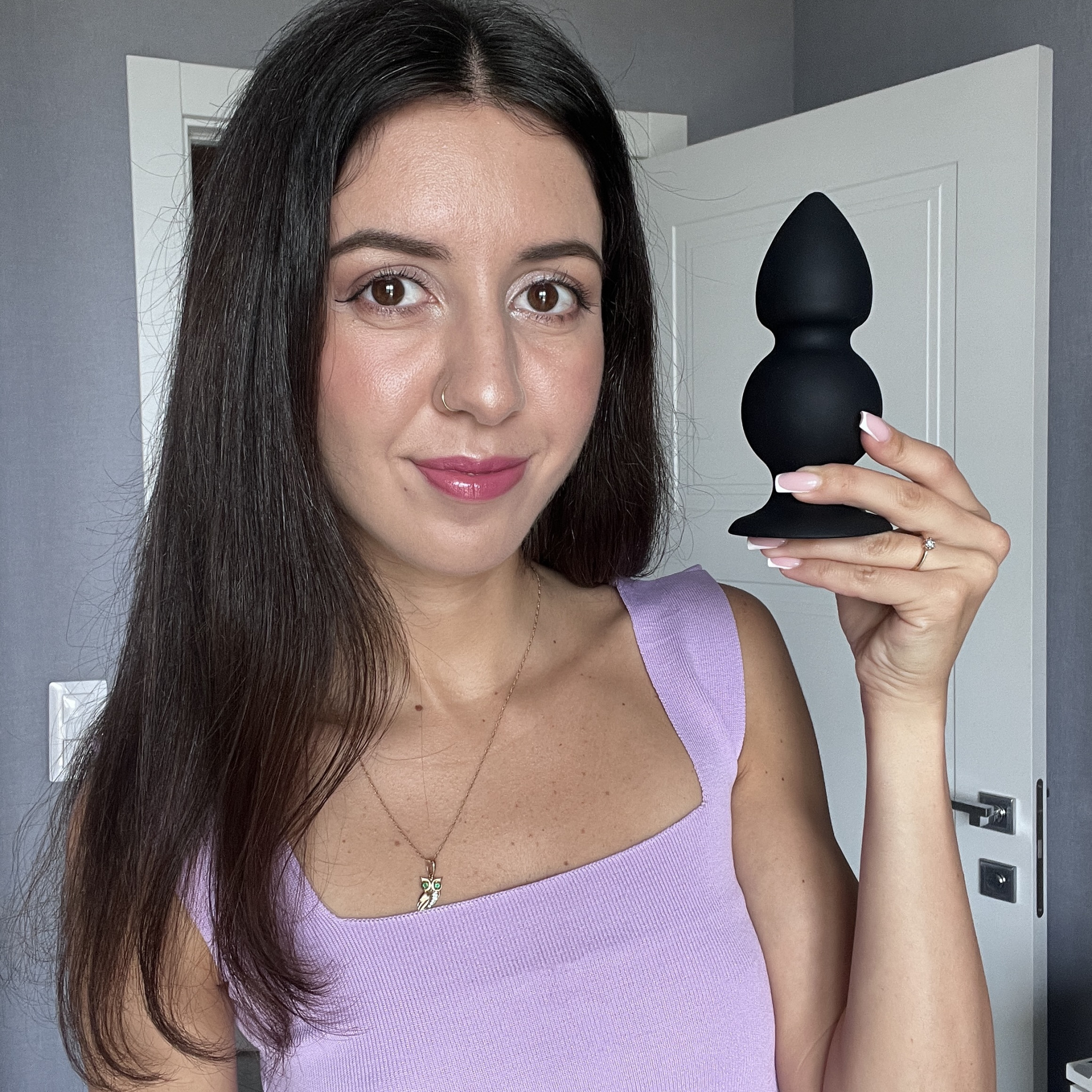 Black Big Plug