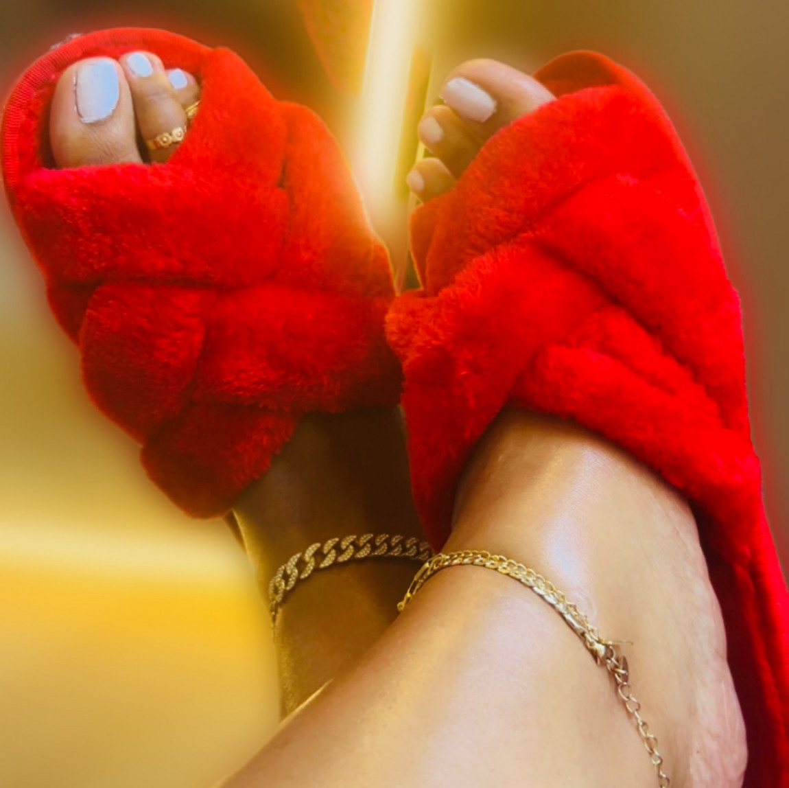 Size 10 Red Furry Slides House Slippers Sandals