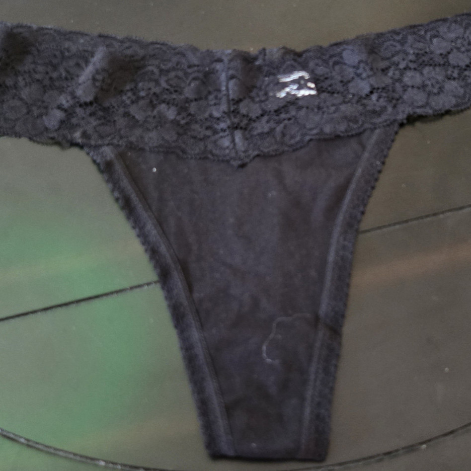 Black Lace Thong Riding Up Kittens Cracks