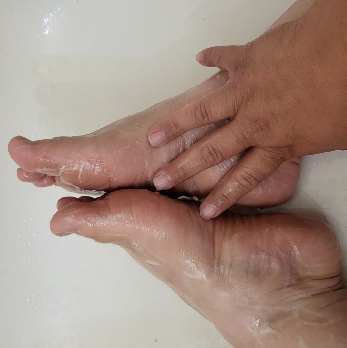 Washing my fat feet