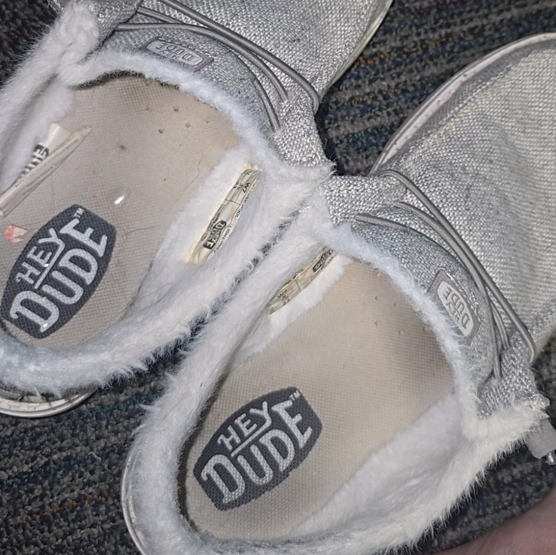 Dirty used hey dudes