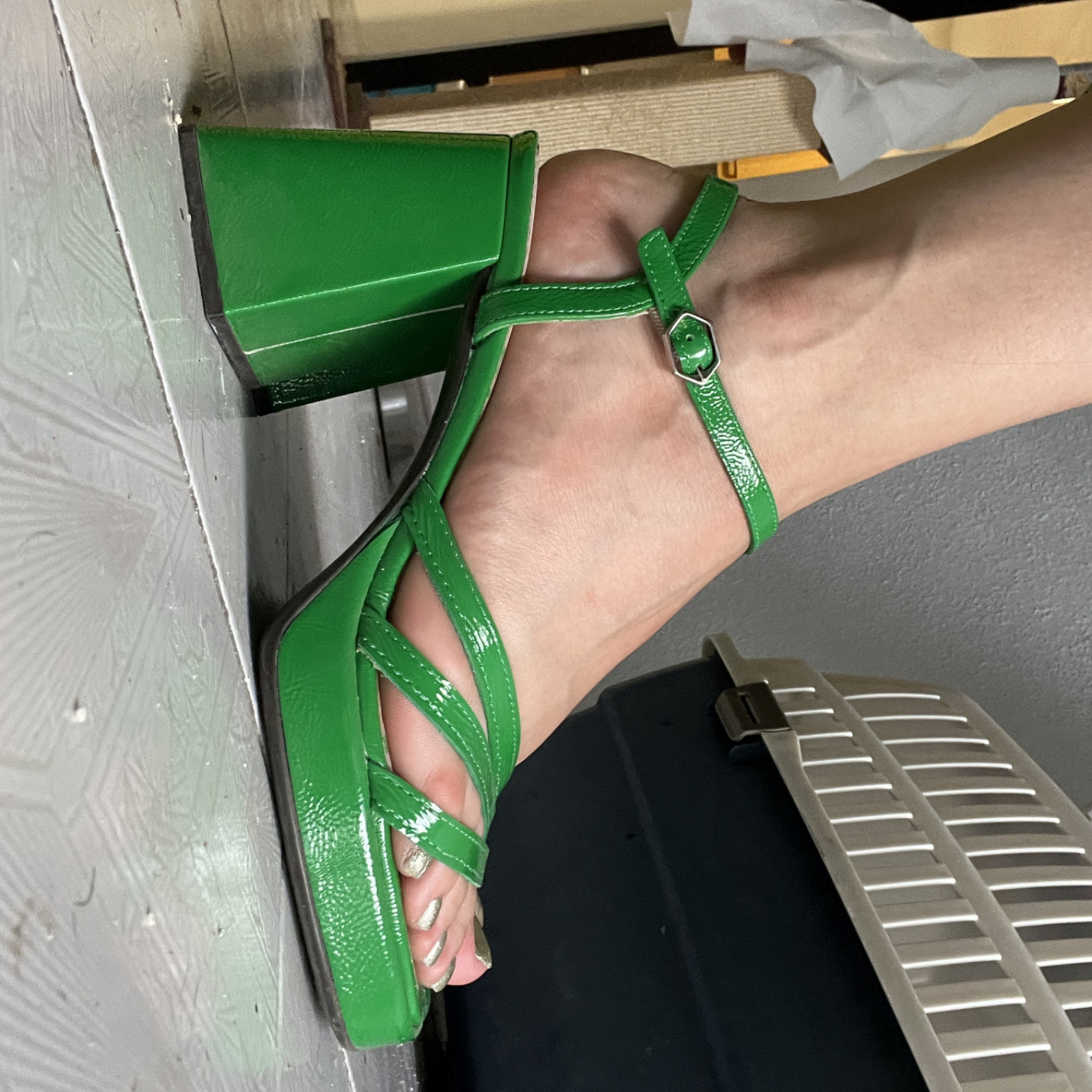 Sexy green heels