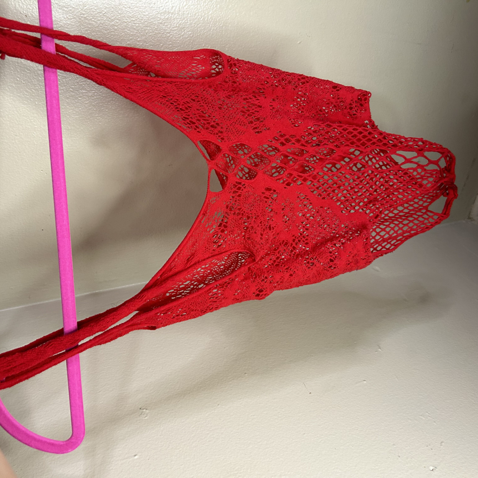 SCHOOLGIRLS SEXY RED LACE