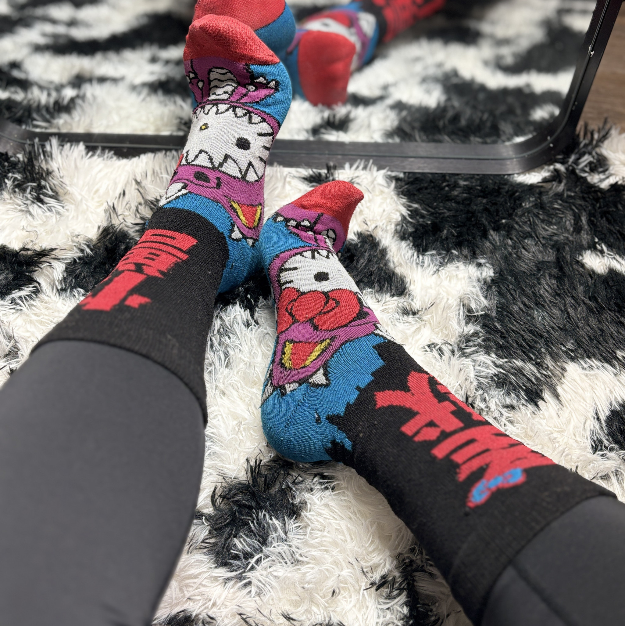 Hello Kitty Old Socks