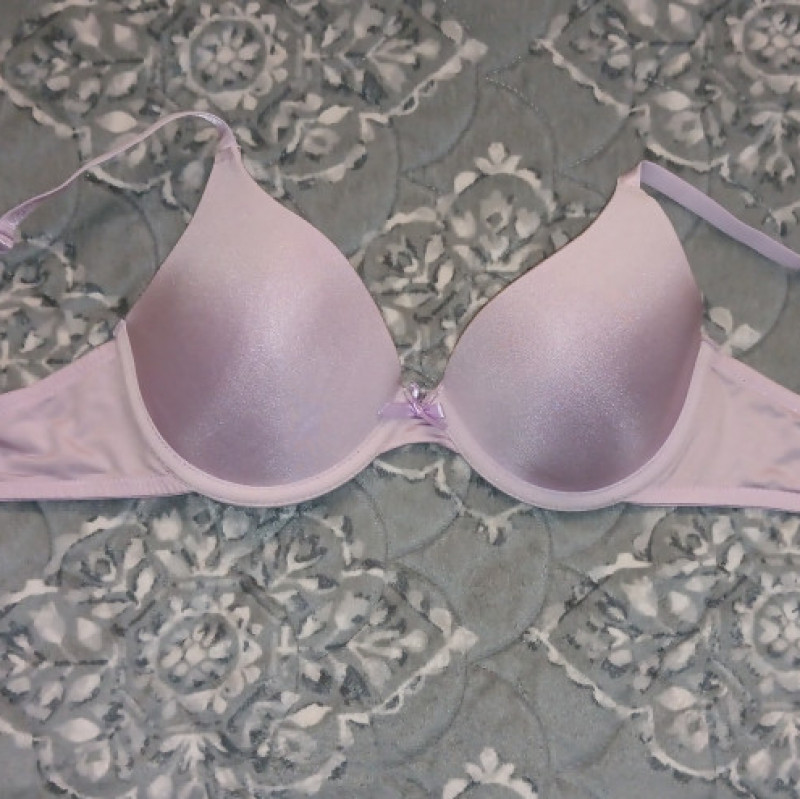 Lustful Lavender bra!