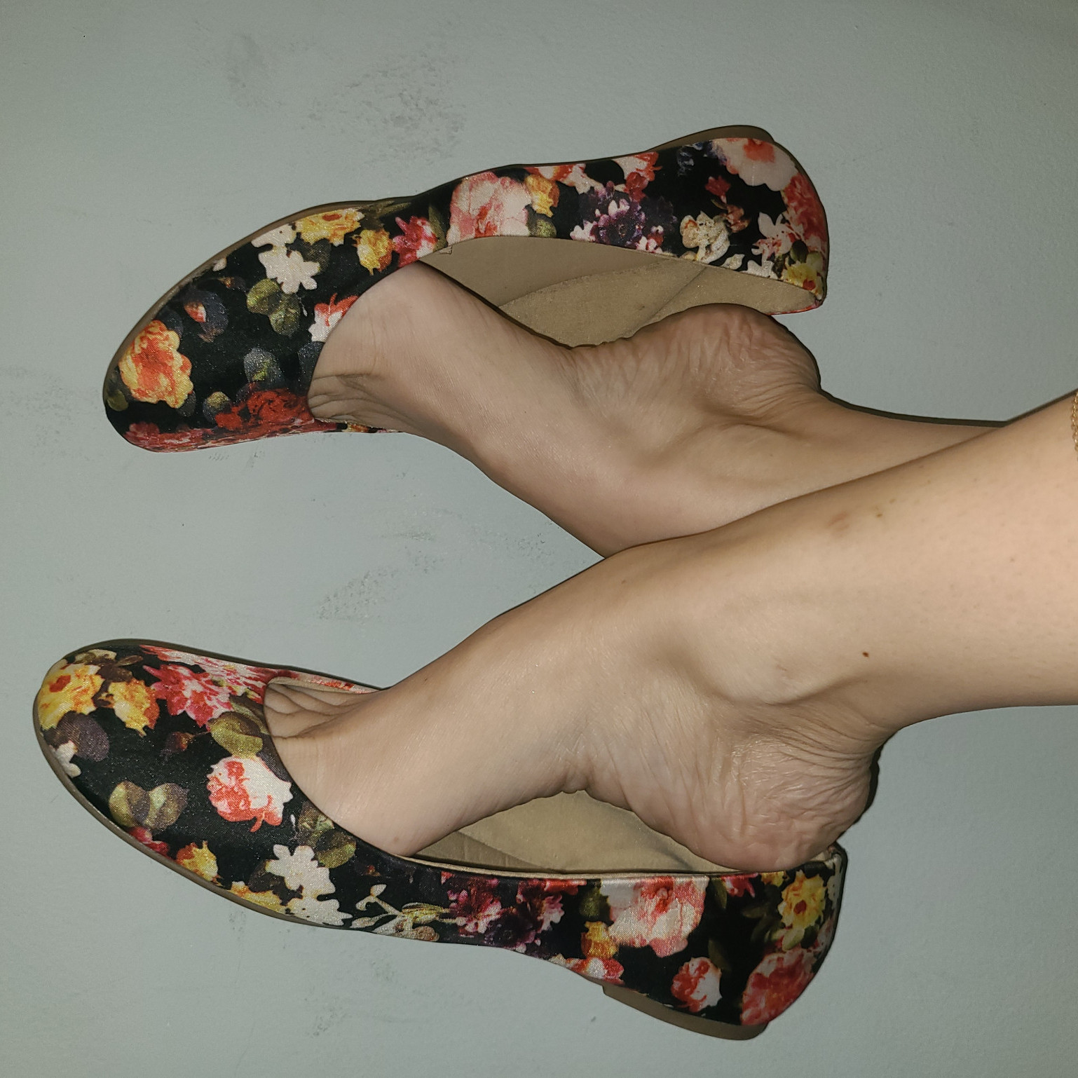 SMELLY!! Floral Ballerina Flat Shoes SZ 9