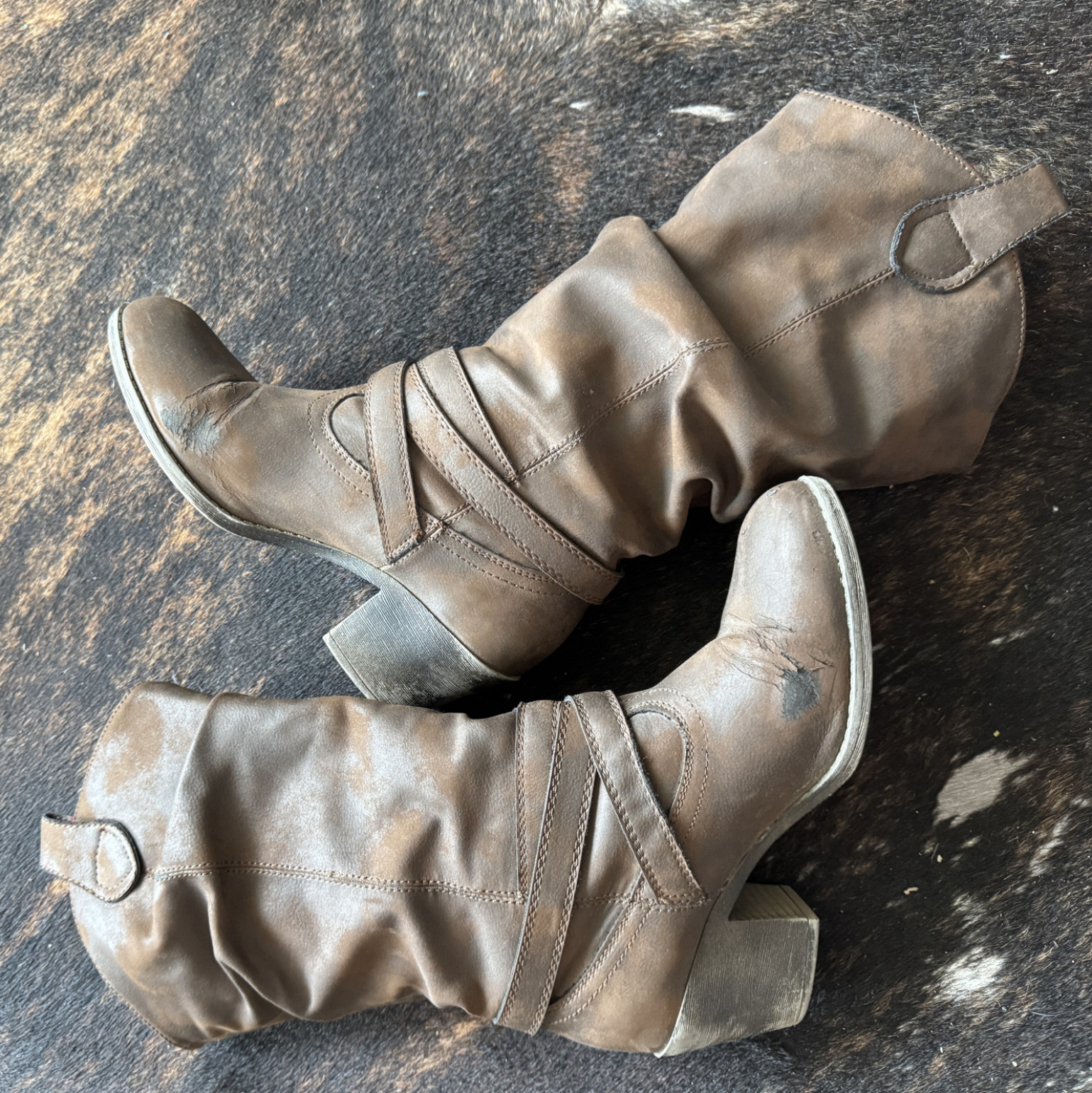 Cowboy boots form Miss Alessa Milano