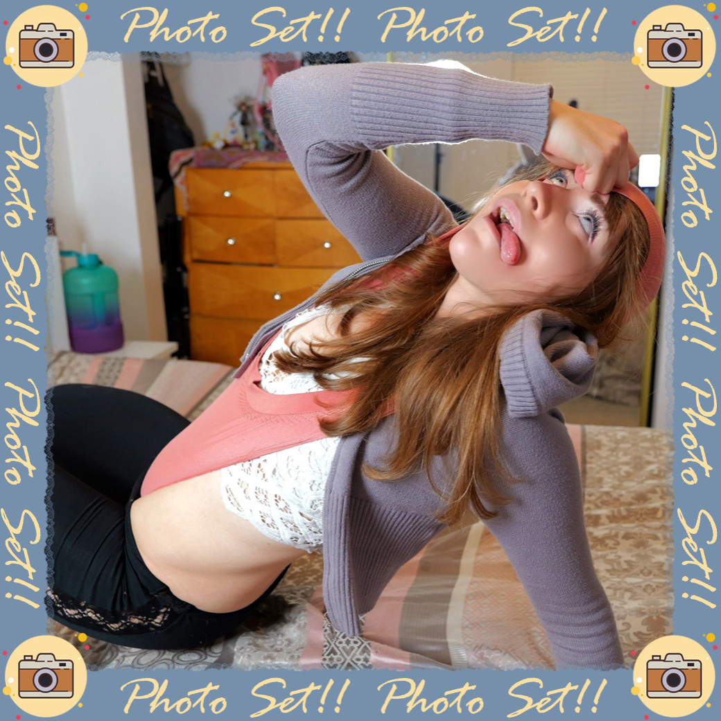 Atomic Wedgie Photo Set