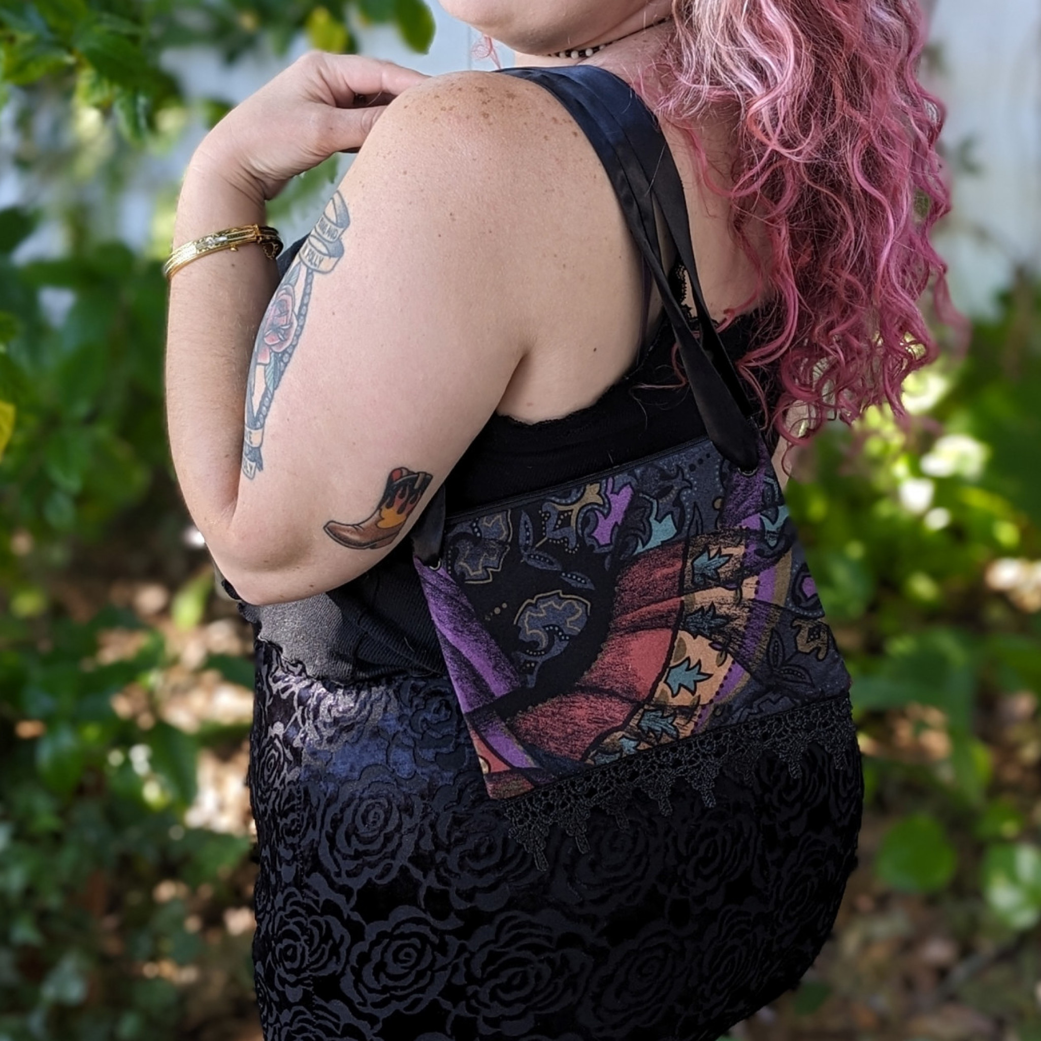 The Morrigan HANDMADE Adjustable Handbag Shoulderbag