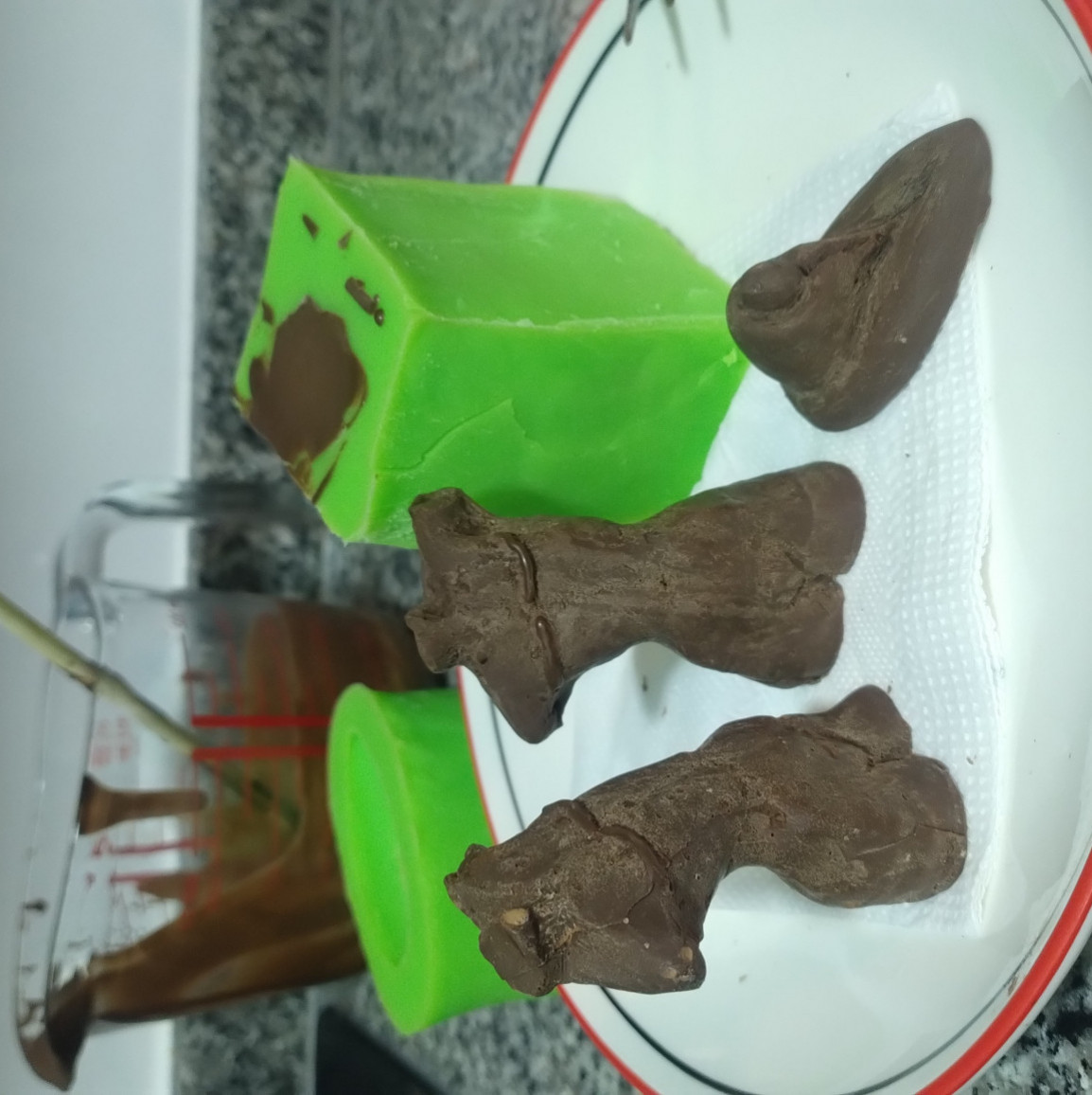 Chocolate and cinnamon transmasc sculptures bundle