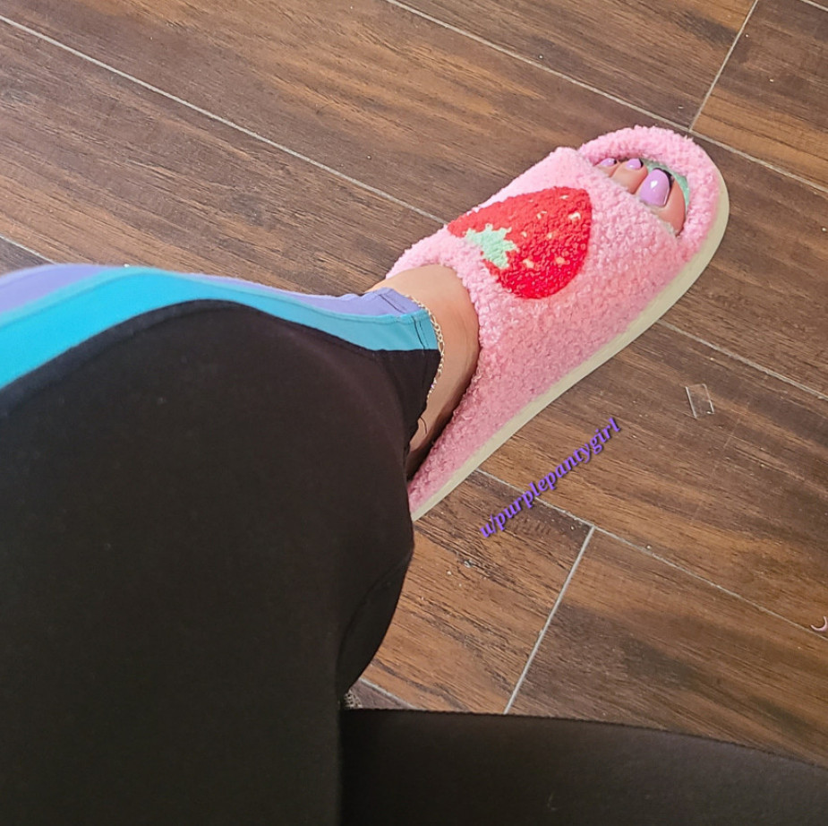 BBW Strawberry Open Toe WFH Slippers