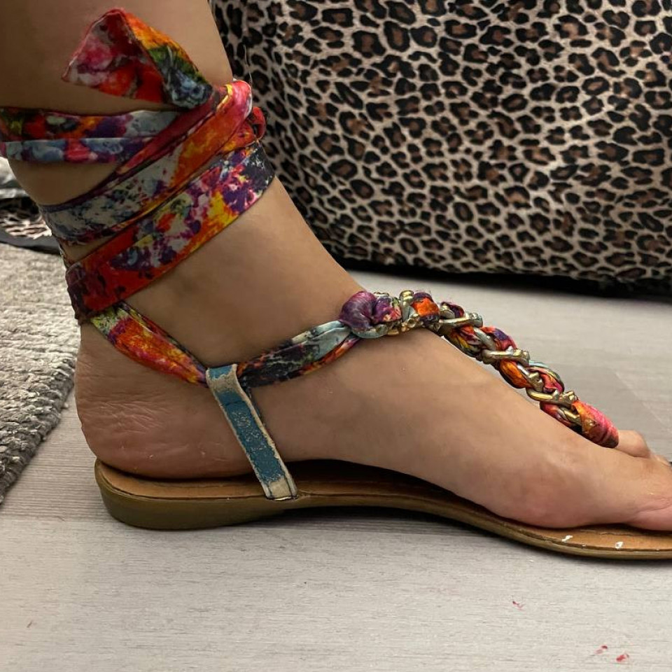 SANDALS